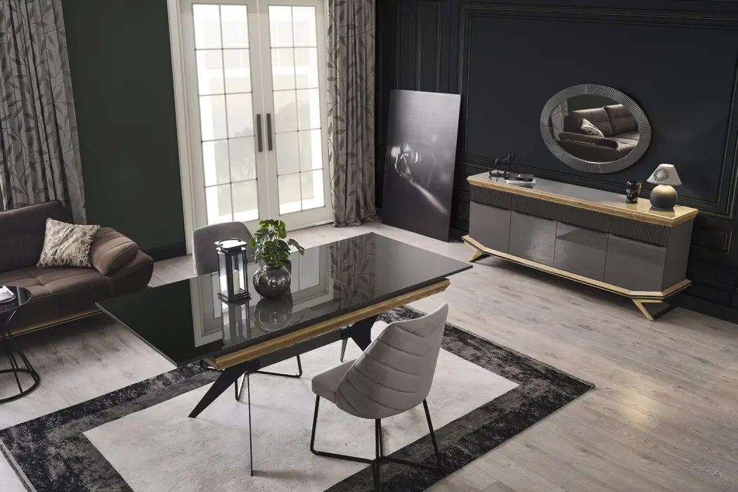 Grand Wooden Dining Room - Table & Chair