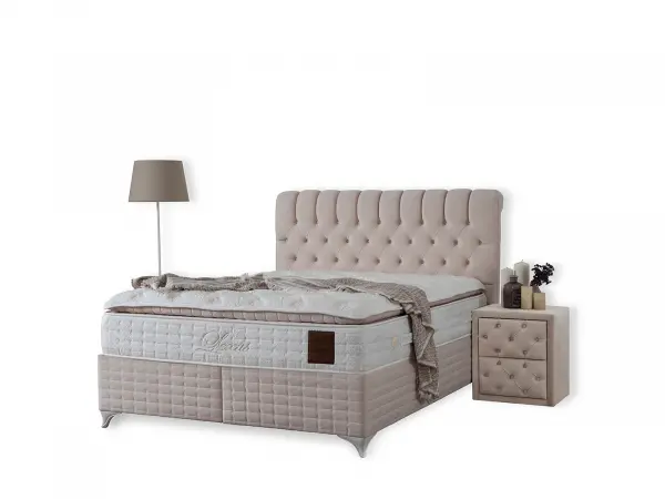Lexus bed
