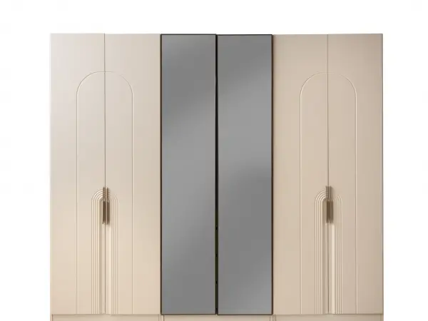 Luzzi Wardrobe